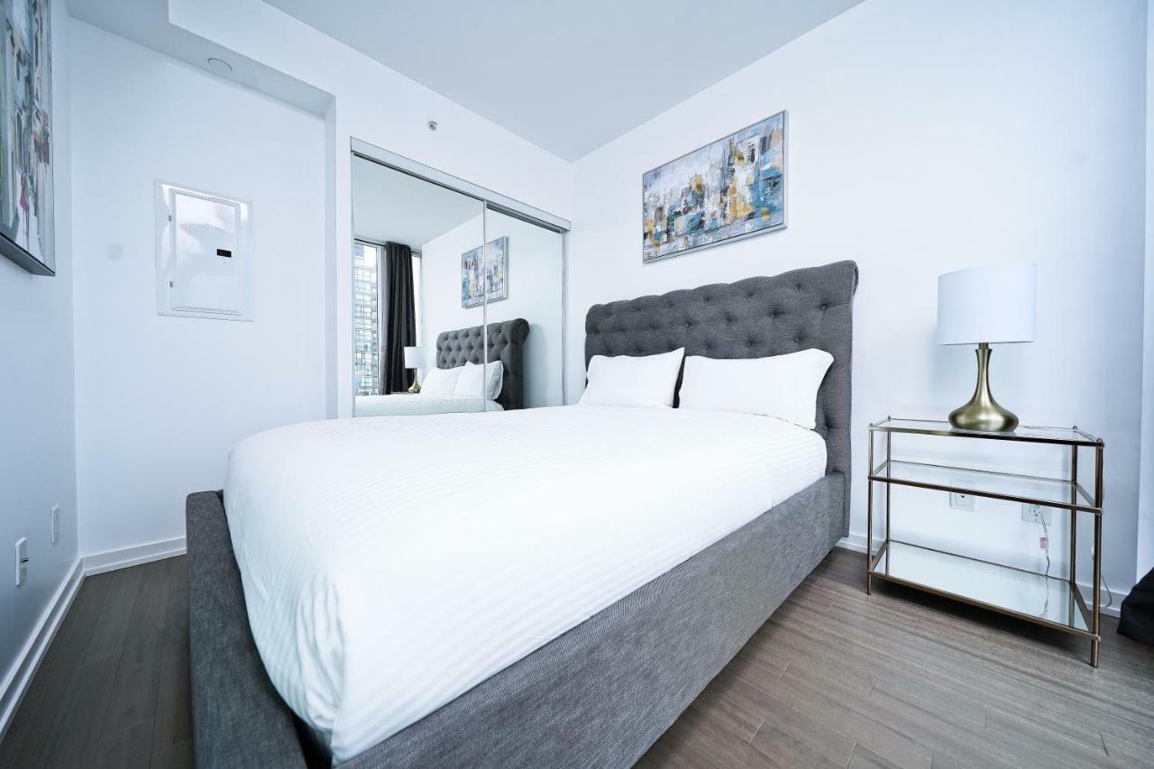 Grand Royal Condos-